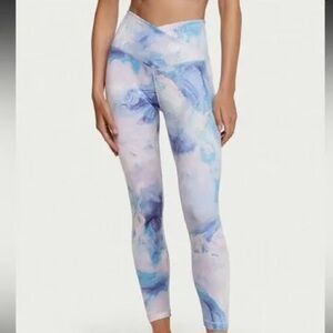 Victoria’s Secret marble leggings